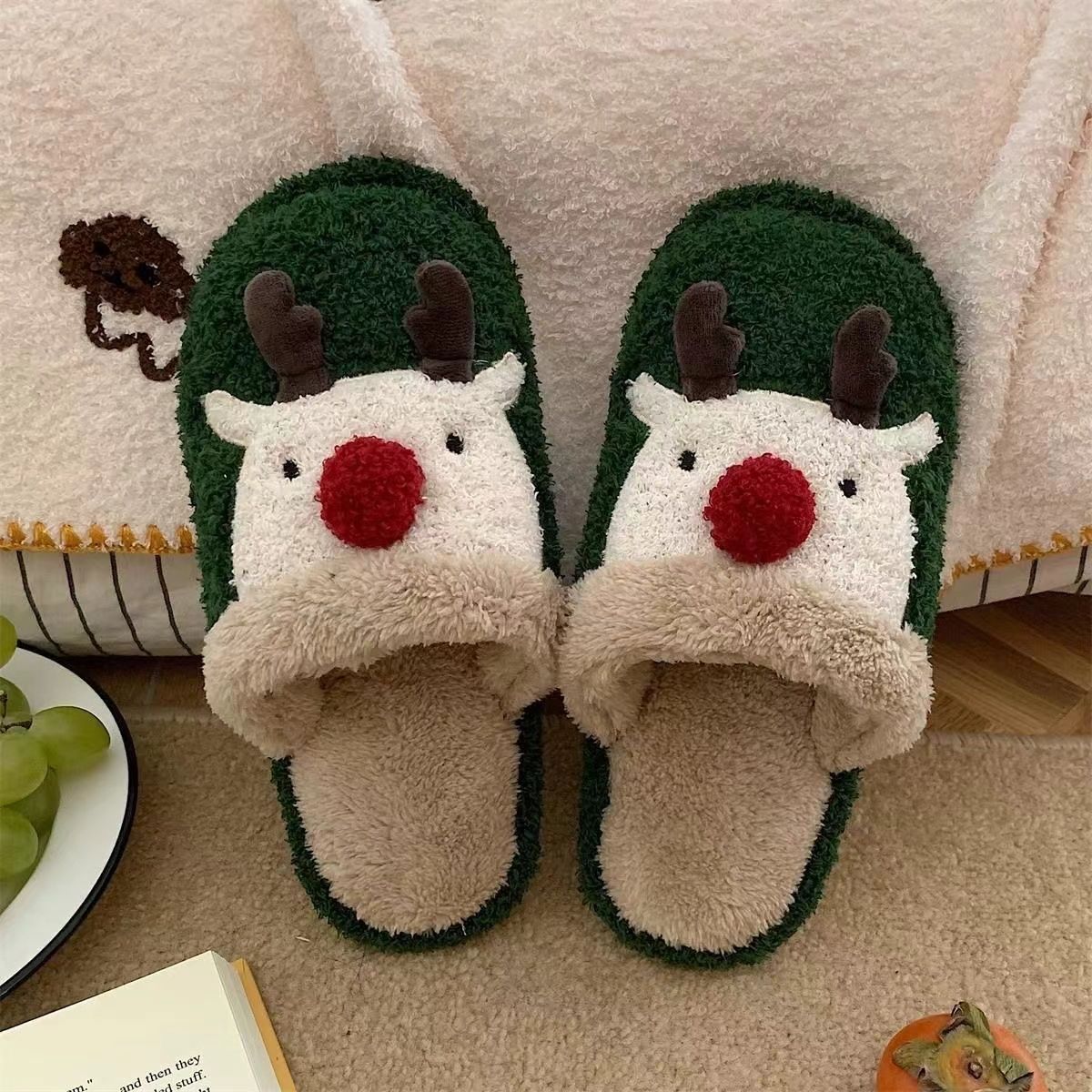Christmas Elk Plush Slippers – Warm Non-Slip Indoor Shoes
